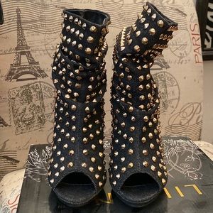 Ladies black denim peep toe booties with studs, worn only once.